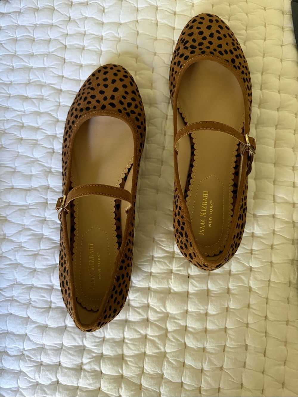 Isaac Mizrahi Brown Leopard Print Mary Jane Flats